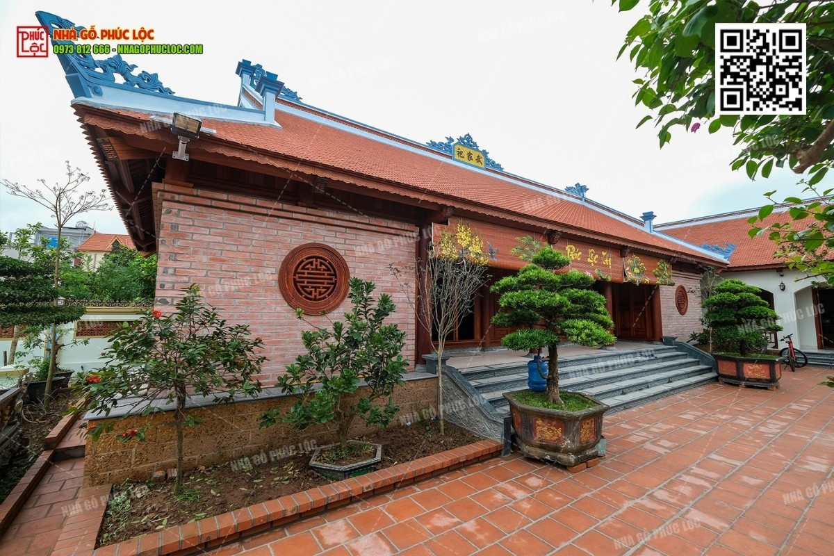 Lý do sân gạch đỏ được ưa chuộng ở nhà gỗ