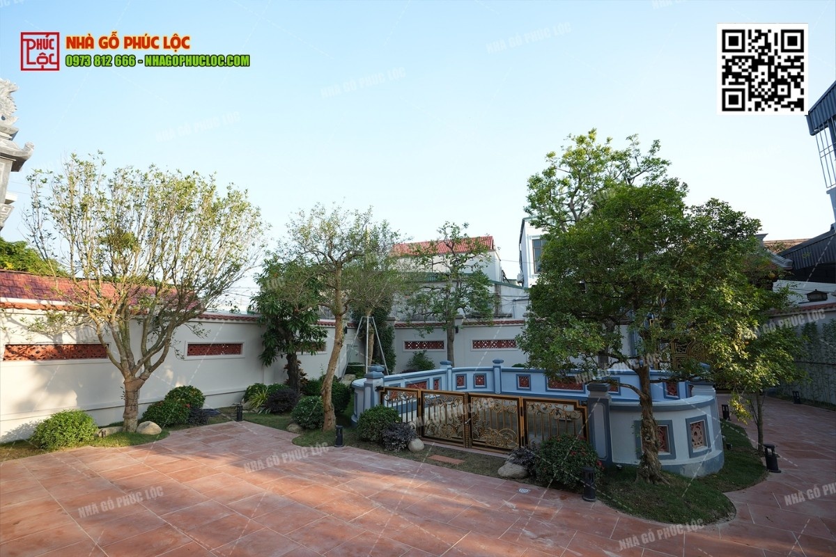 Lý do sân gạch đỏ được ưa chuộng ở nhà gỗ