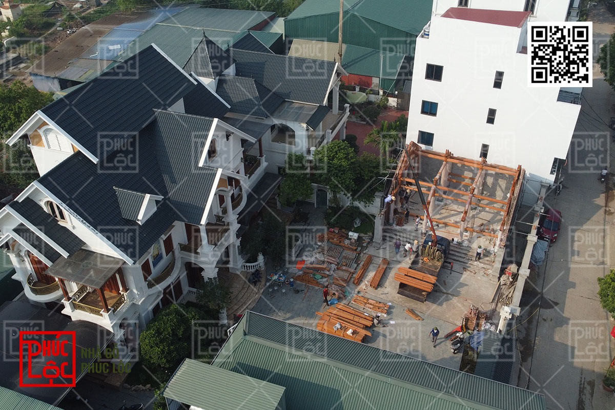 Đất méo có khó xây nhà gỗ không?