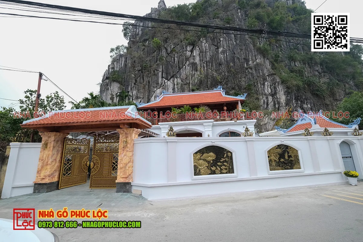 Cách tận dụng lợi thế đất tựa núi khi xây nhà gỗ